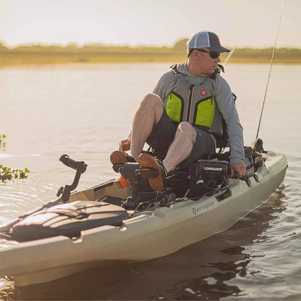 PERCEPTION - Showdown 11.5 Fishing Kayak - Discontinued Color/Model - Brown - 9351921181 - LIFE STYLE 1