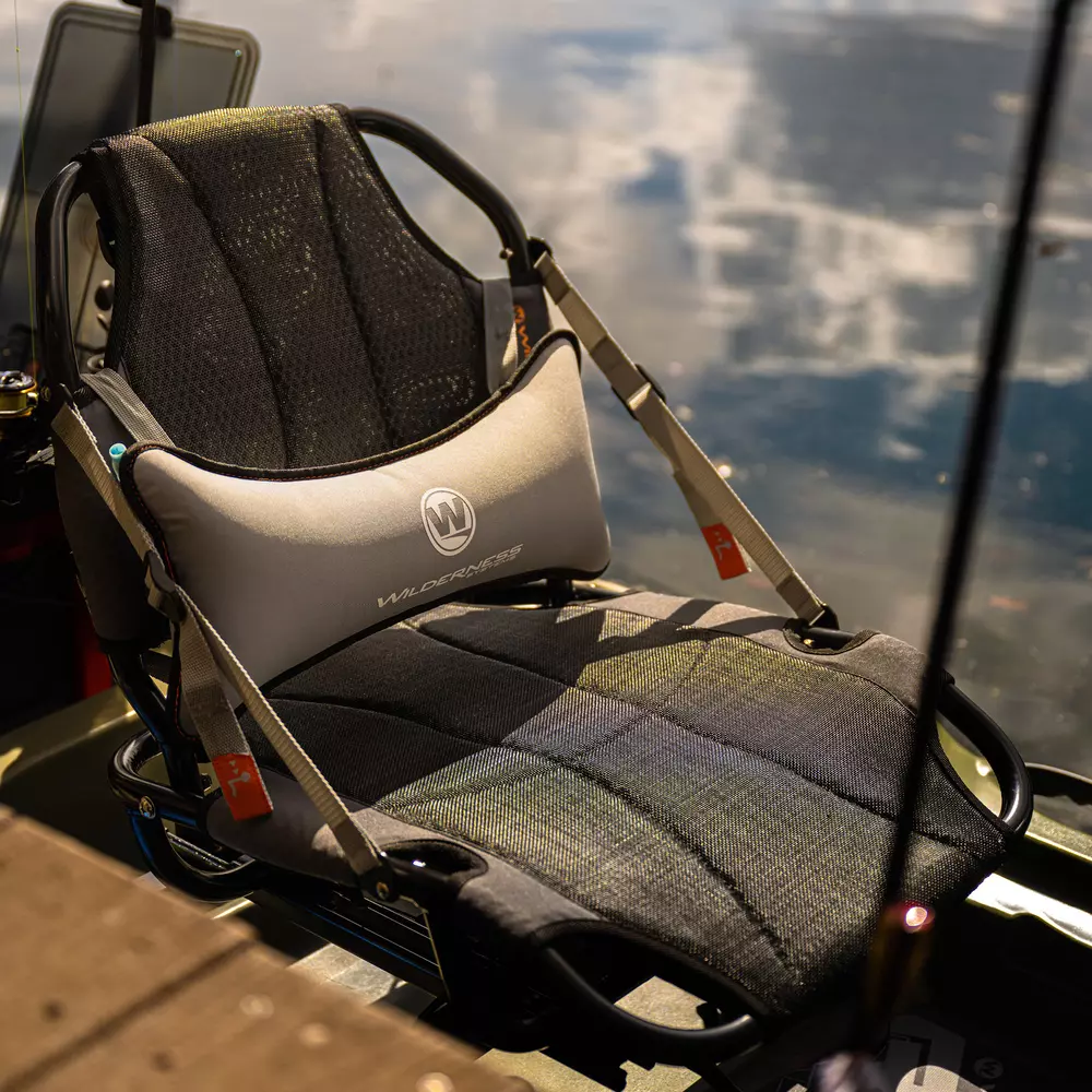 WILDERNESS SYSTEMS - AirPro Max Lumbar Support - Black - 8070078 - LIFE STYLE 1