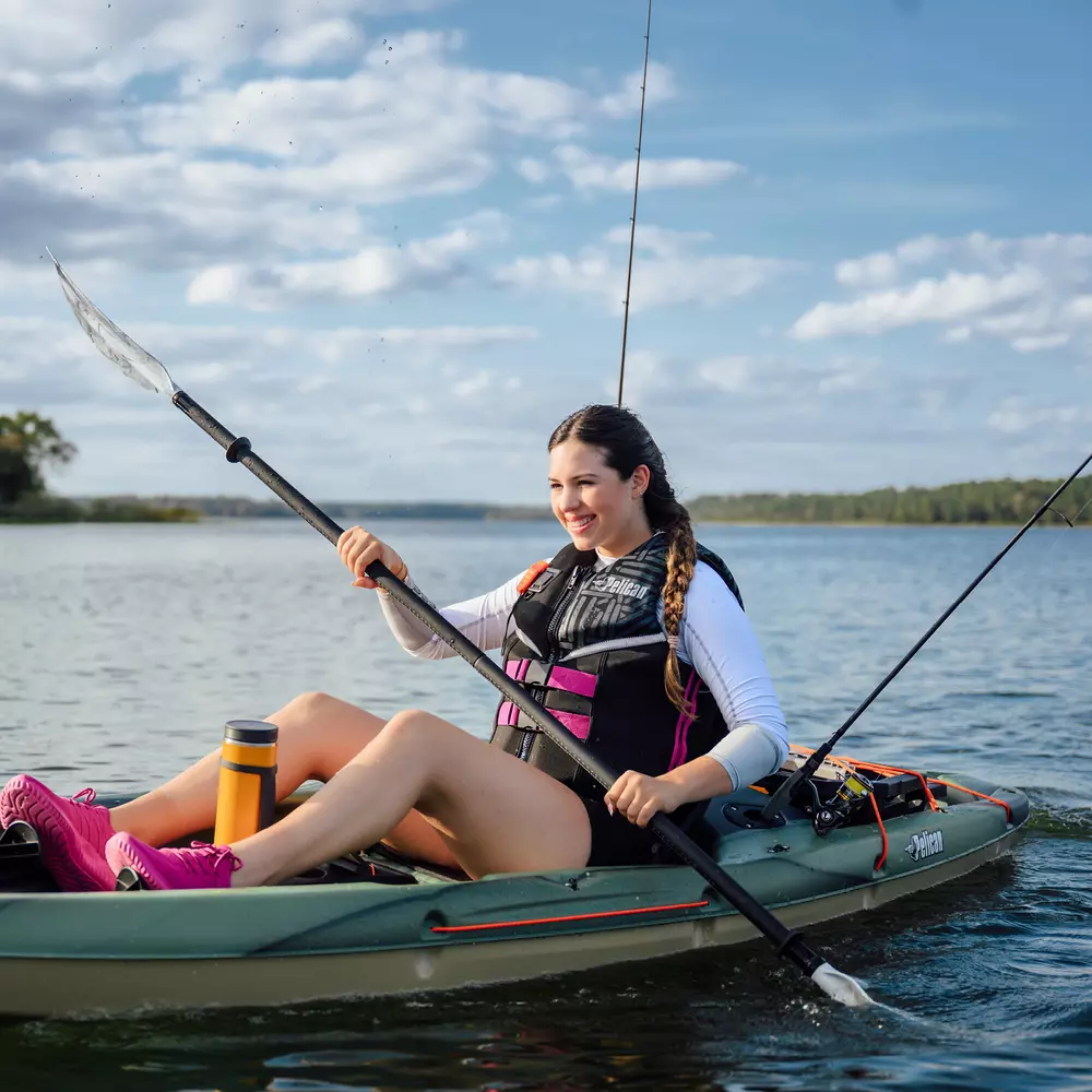 PELICAN - Poseidon Angler Fishing Kayak Paddle 250 cm (98.5") - Grey - PS1977-00 - LIFE STYLE 3