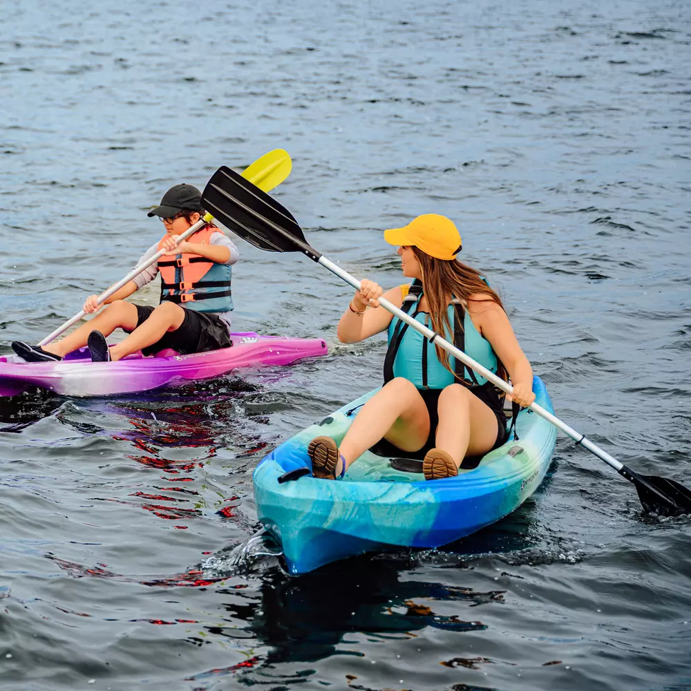 PELICAN - Junior Kayak Paddle 183 cm (72") - Black - PS1150-00 - LIFE STYLE 1