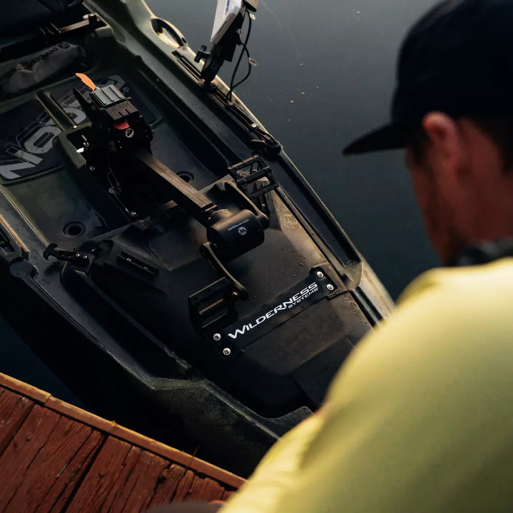 WILDERNESS SYSTEMS - Helix PD™ Pedal Drive for Radar -  - 8070055 - LIFE STYLE 2