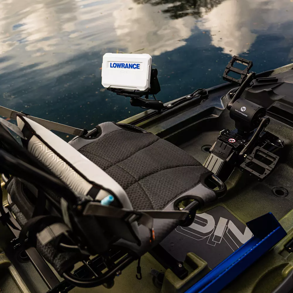 WILDERNESS SYSTEMS - AirPro Max Lumbar Support - Black - 8070078 - LIFE STYLE 2